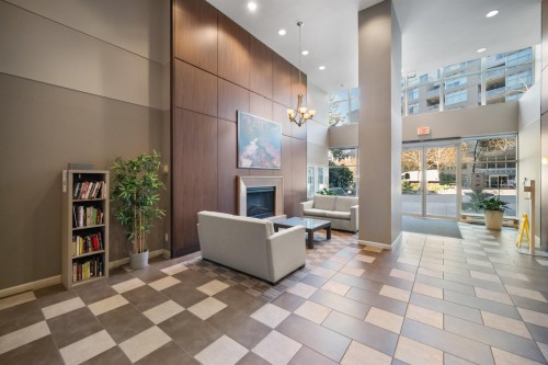 409-9232 University Crescent, Burnaby, BC 