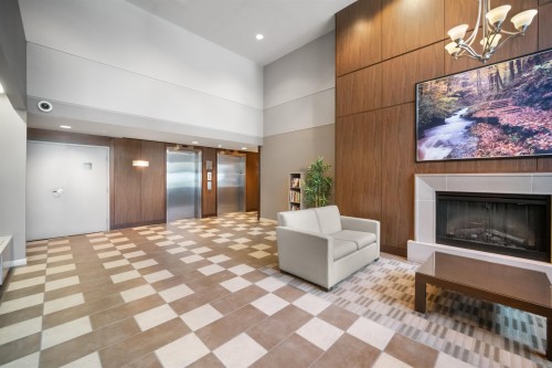 409-9232 University Crescent, Burnaby, BC 