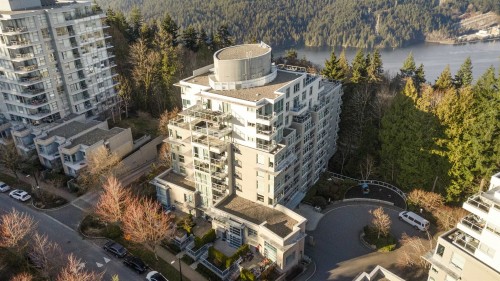 409-9232 University Crescent, Burnaby, BC 