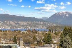 3253 21st Avenue W Vancouver, BC V6L 1L3