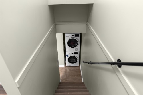 999 20Th Avenue W, Vancouver, BC 