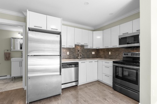 999 20Th Avenue W, Vancouver, BC 