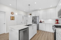 406-11865 227 Street  Maple Ridge, BC V2X 6H8