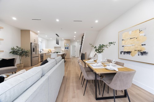1-6639 Acacia Avenue, Burnaby, BC 