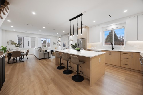 1-6639 Acacia Avenue, Burnaby, BC 