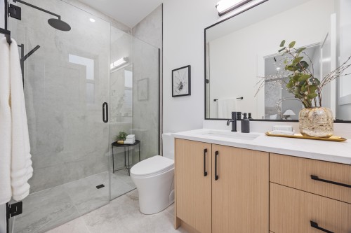 1-6639 Acacia Avenue, Burnaby, BC 