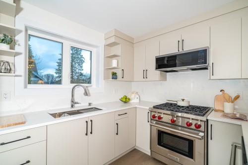 1926 William Street, Vancouver, BC 