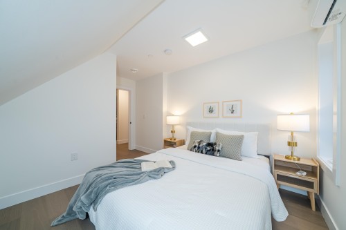 1926 William Street, Vancouver, BC 