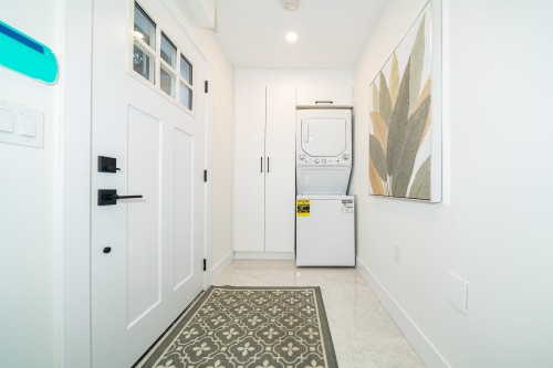 1926 William Street, Vancouver, BC 