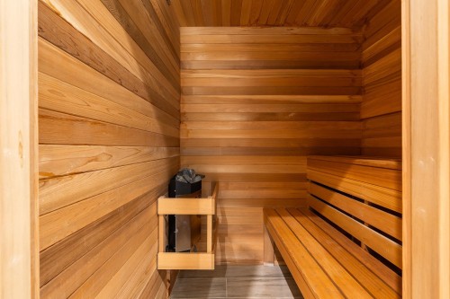 3708 35Th Avenue W, Vancouver, BC 