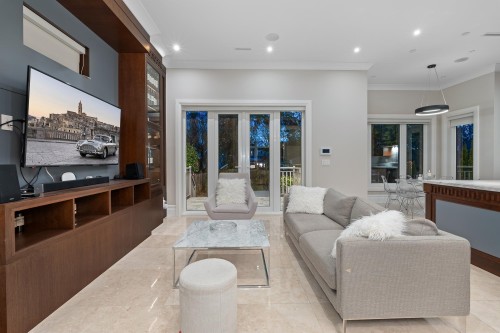 3708 35Th Avenue W, Vancouver, BC 