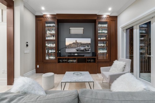 3708 35Th Avenue W, Vancouver, BC 