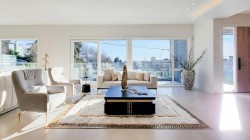 2141 Jefferson Avenue  West Vancouver, BC V7V 2A6