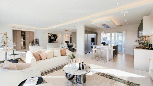 2141 Jefferson Avenue, West Vancouver, BC 