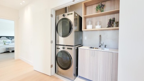 2141 Jefferson Avenue, West Vancouver, BC 