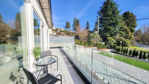 2141 Jefferson Avenue, West Vancouver, BC 