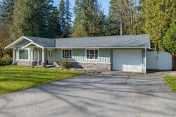 40409 Perth Drive  Squamish, BC V0N 1T0