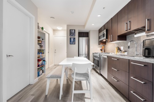 257-108 1St Avenue W, Vancouver, BC 