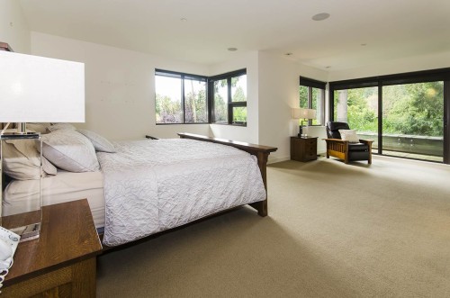 2998 Rosebery Avenue, West Vancouver, BC 