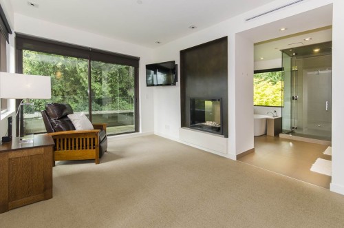 2998 Rosebery Avenue, West Vancouver, BC 