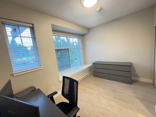 7-5122 Canada Way, Burnaby, BC 