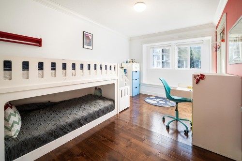 1031 Jay Crescent, Squamish, BC 