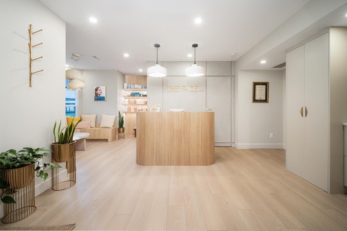 1031 Jay Crescent, Squamish, BC 