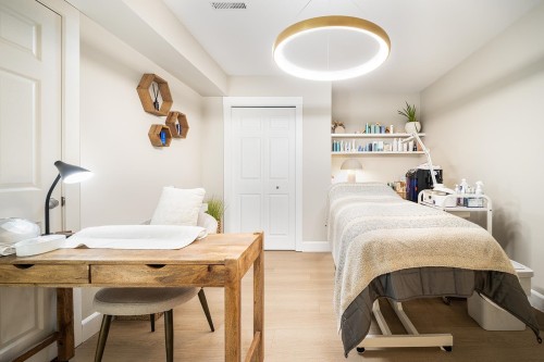 1031 Jay Crescent, Squamish, BC 