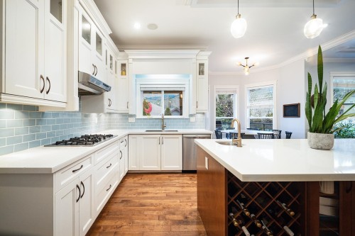 1031 Jay Crescent, Squamish, BC 