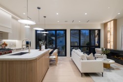 2-3036 13th Avenue W Vancouver, BC V6K 2V2