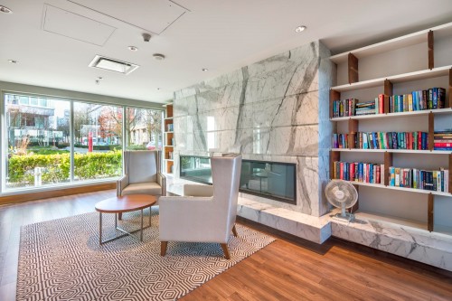 504-181 Athletes Way, Vancouver, BC 