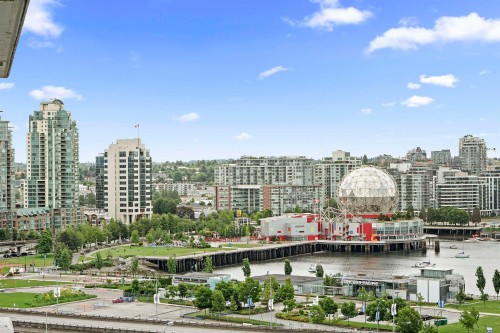 2309-688 Abbott Street, Vancouver, BC 