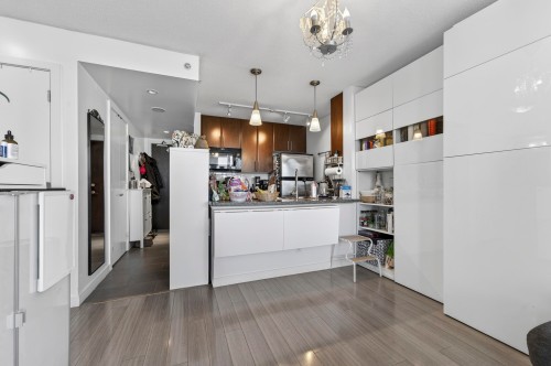 2309-688 Abbott Street, Vancouver, BC 