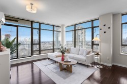 2203-4250 Dawson Street  Burnaby, BC V5C 4B1