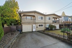 644 Alderson Avenue  Coquitlam, BC V3K 1T5