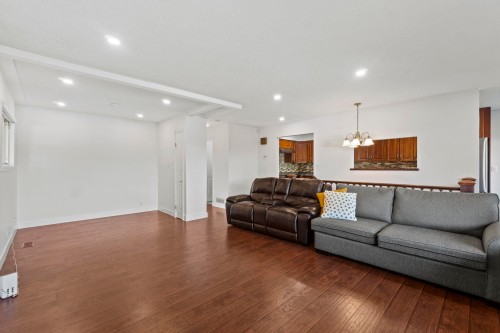 644 Alderson Avenue, Coquitlam, BC 