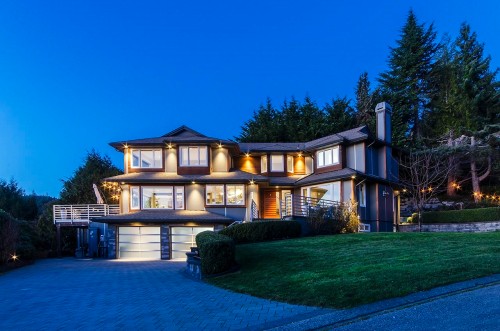 4795 Westwood Drive  West Vancouver, BC V7S 3B5