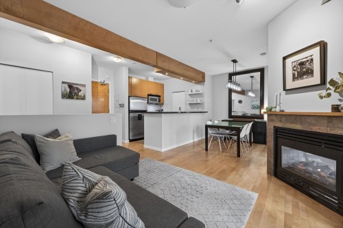 222-560 Raven Woods Drive  North Vancouver, BC V7G 2T3