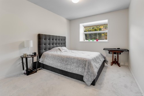 2272 Ottawa Avenue, West Vancouver, BC 