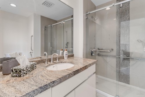 2272 Ottawa Avenue, West Vancouver, BC 