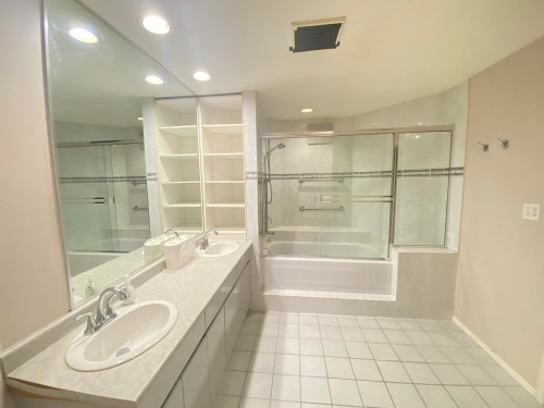 2272 Ottawa Avenue, West Vancouver, BC 