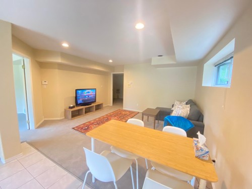 2272 Ottawa Avenue, West Vancouver, BC 