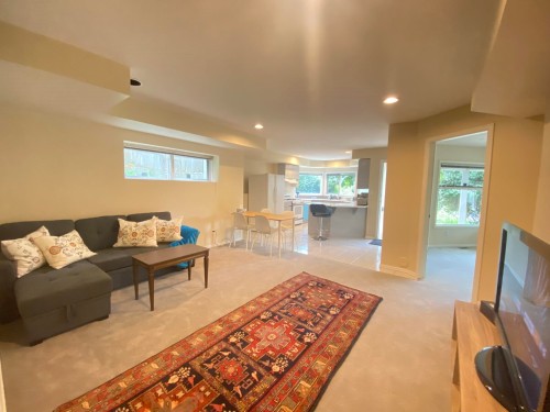2272 Ottawa Avenue, West Vancouver, BC 