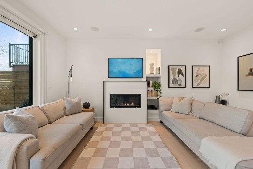 529 17Th Avenue E, Vancouver, BC 