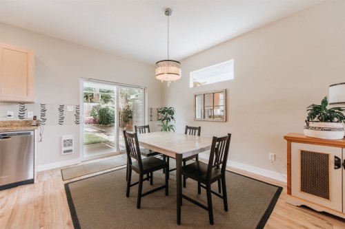 6222 Sitka Road, Sechelt, BC 