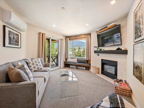 326-4360 Lorimer Road  Whistler, BC V8E 1A5