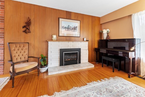 1626 Oughton Drive, Port Coquitlam, BC 