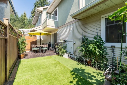 2-1233 16Th Street W, North Vancouver, BC 