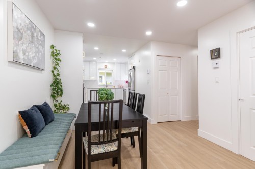 2-1233 16Th Street W, North Vancouver, BC 