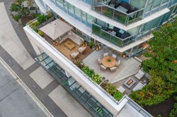 202-689 Abbott Street  Vancouver, BC V6B 0J2